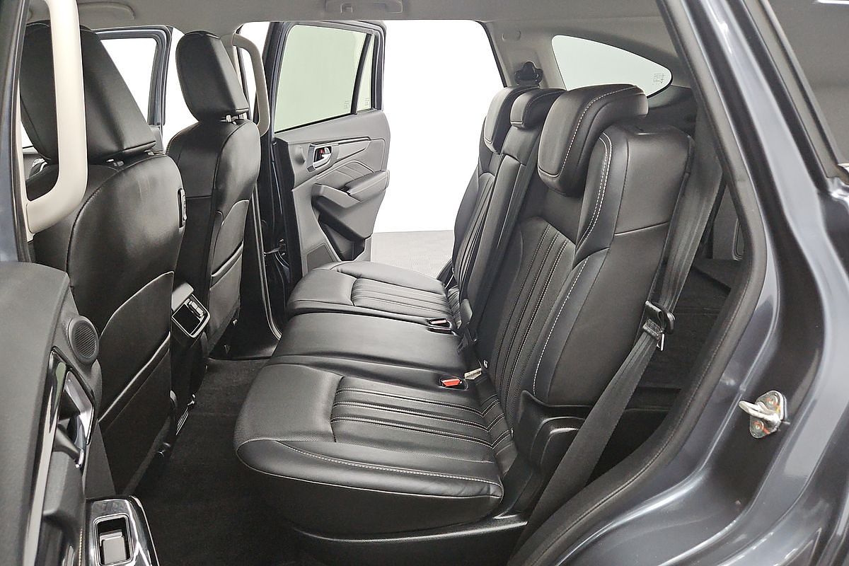 2023 Isuzu MU-X LS-T