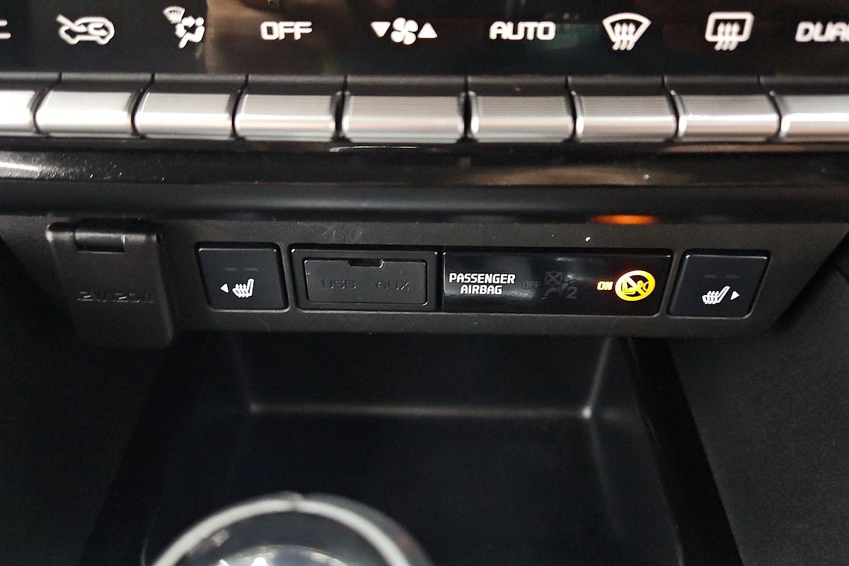 2023 Isuzu MU-X LS-T