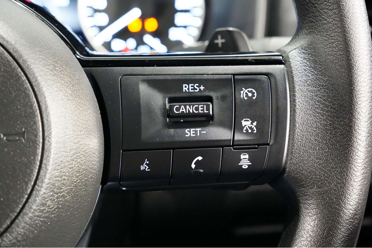 2025 Nissan X-TRAIL ST T33