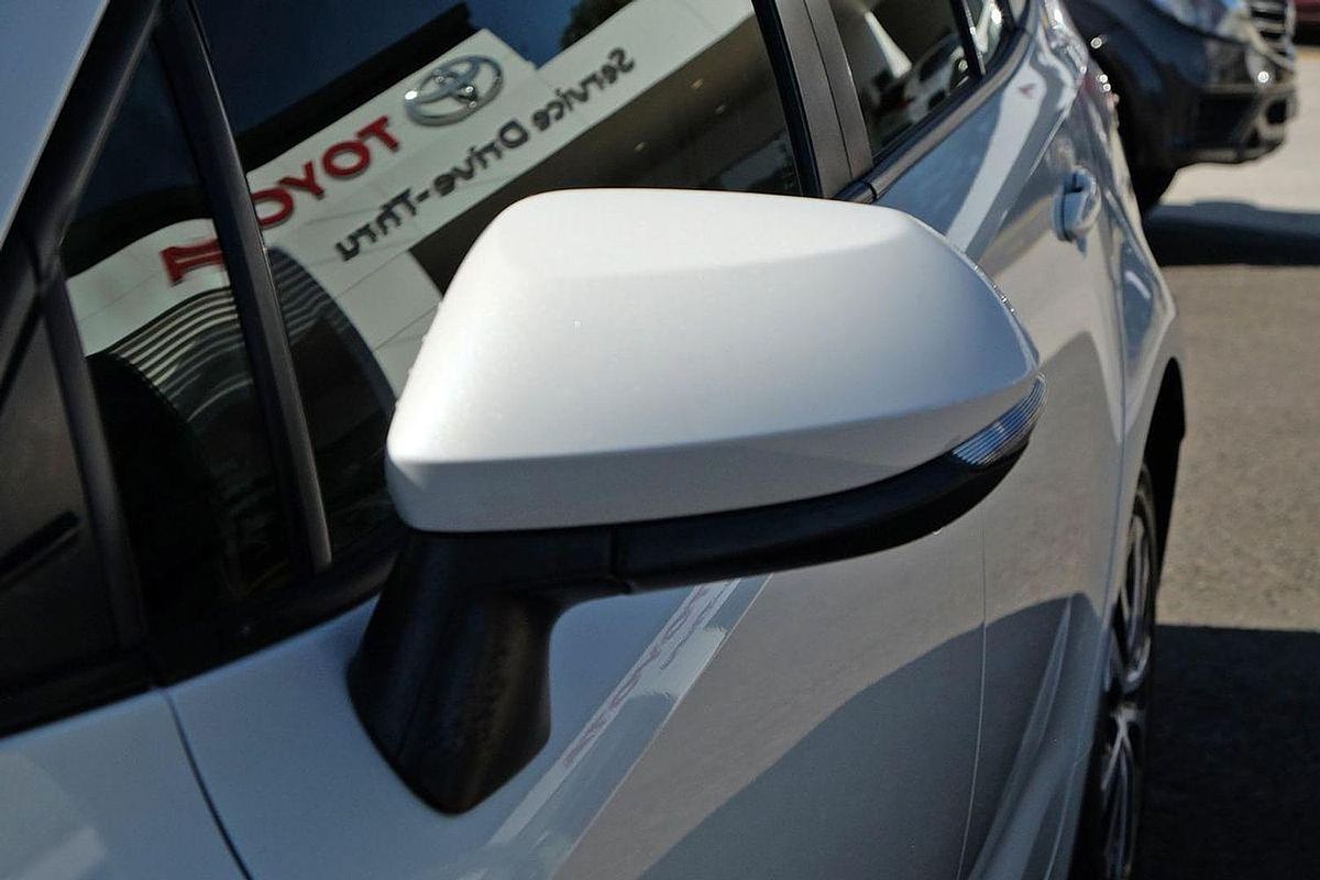 2020 Toyota Corolla Ascent Sport Hybrid ZWE211R