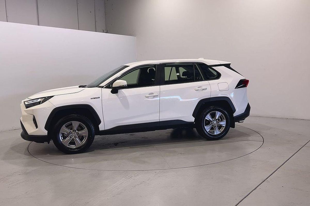 2024 Toyota RAV4 GX AXAH52R