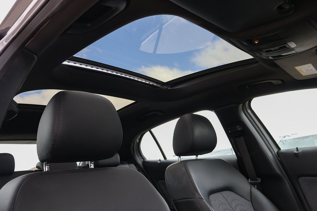 2019 Mercedes-Benz GLA-Class GLA180 X156