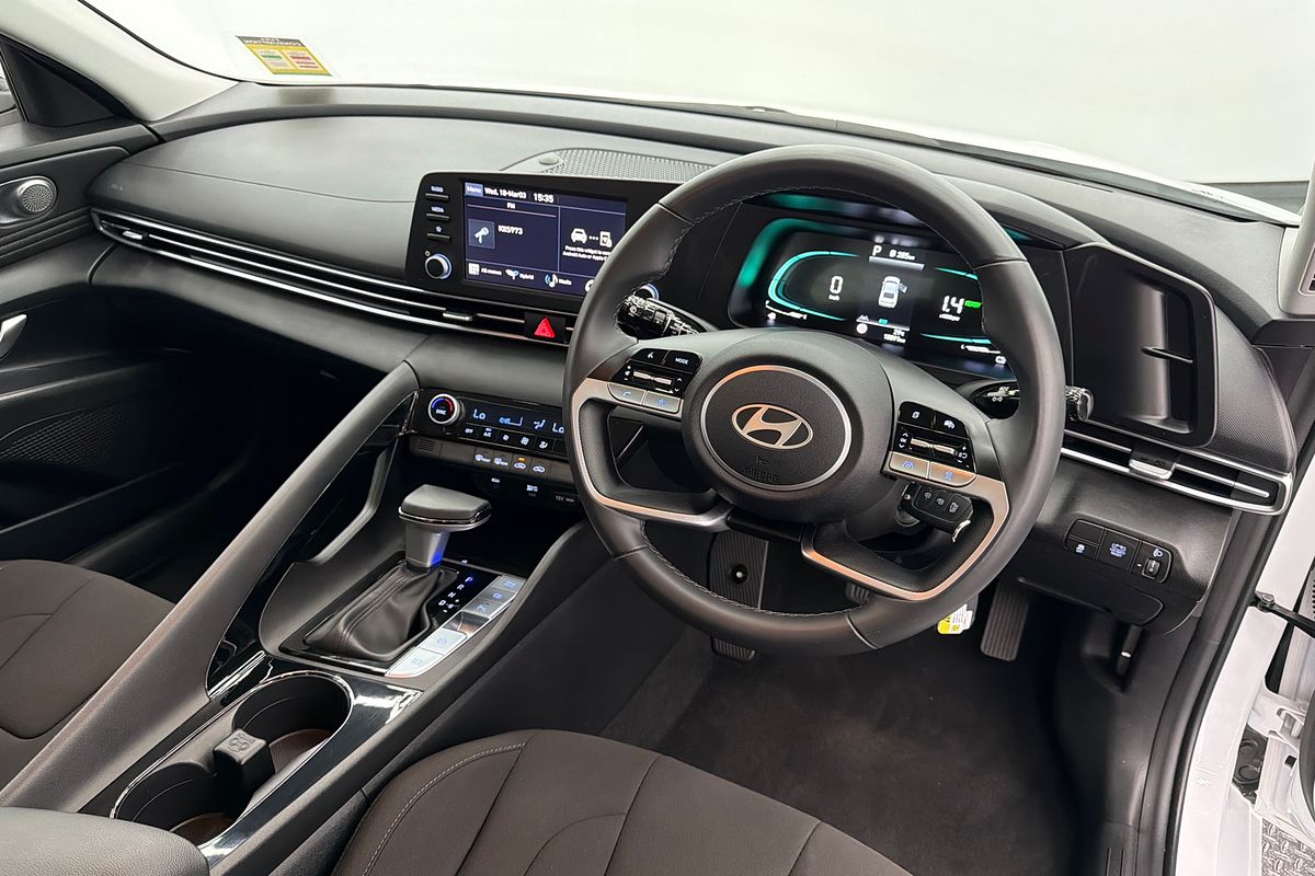 2024 Hyundai i30 Hybrid CN7.V2