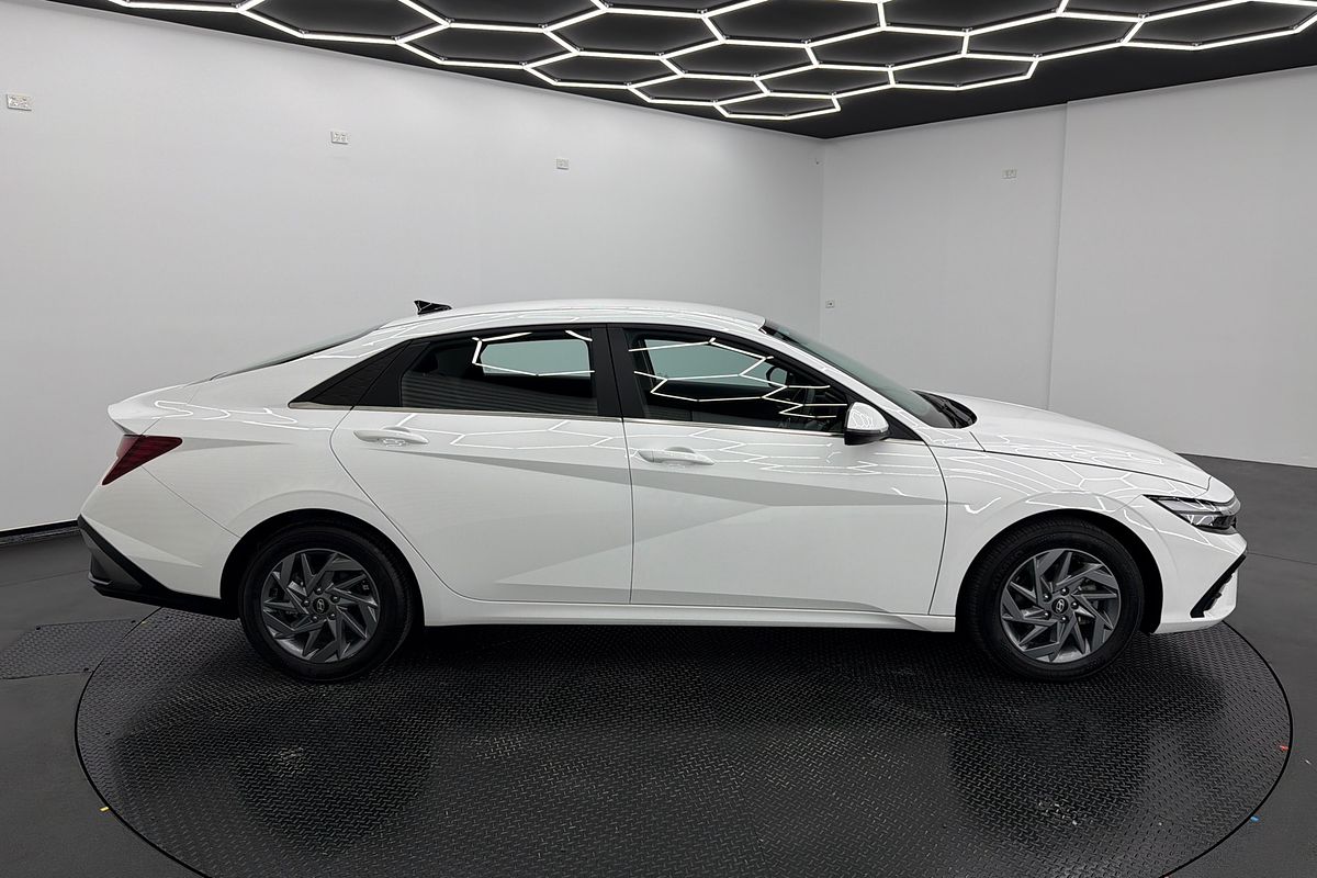 2024 Hyundai i30 Hybrid CN7.V2