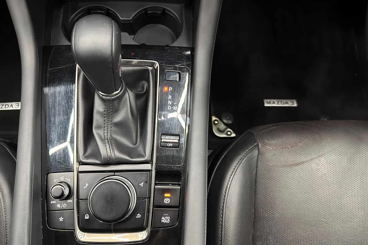 2021 Mazda 3 G20 Touring BP Series