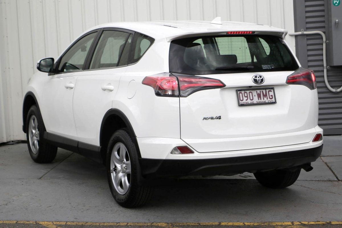 2016 Toyota RAV4 GX ZSA42R