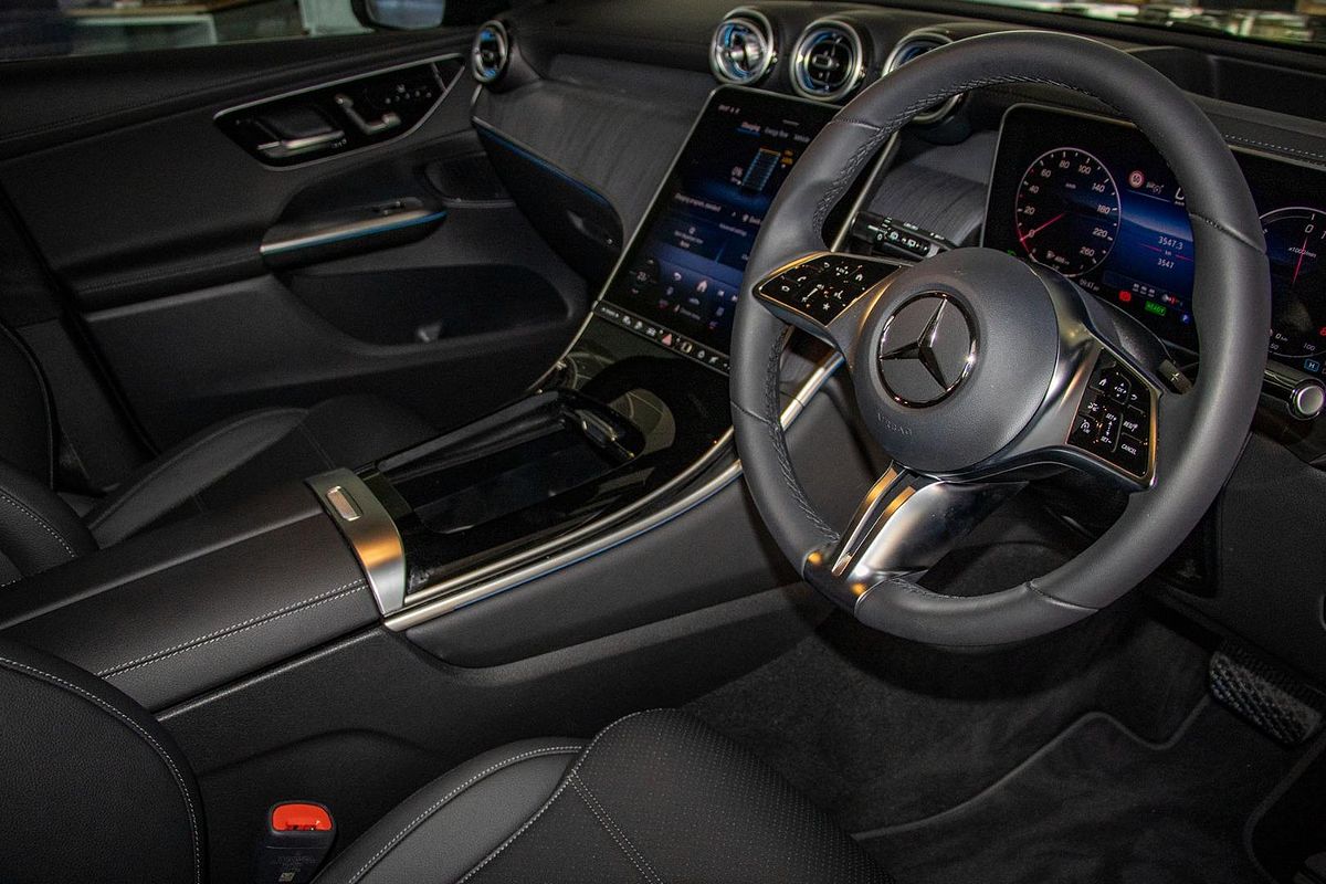 X254 806MY GLC350 e WAG 9G 9sp 2.0T/115kW Hyb