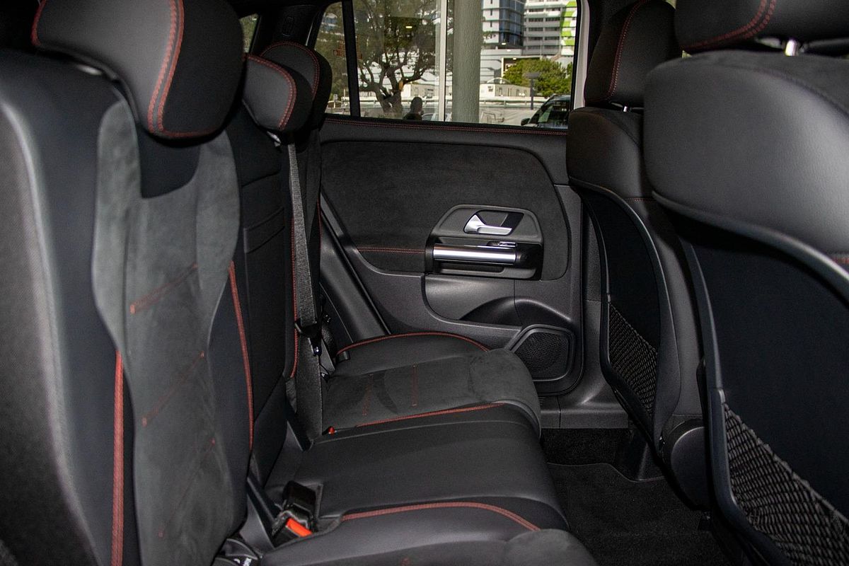 H247 805+055MY GLA200 Wagon 5d r DCT 7sp 1.3T