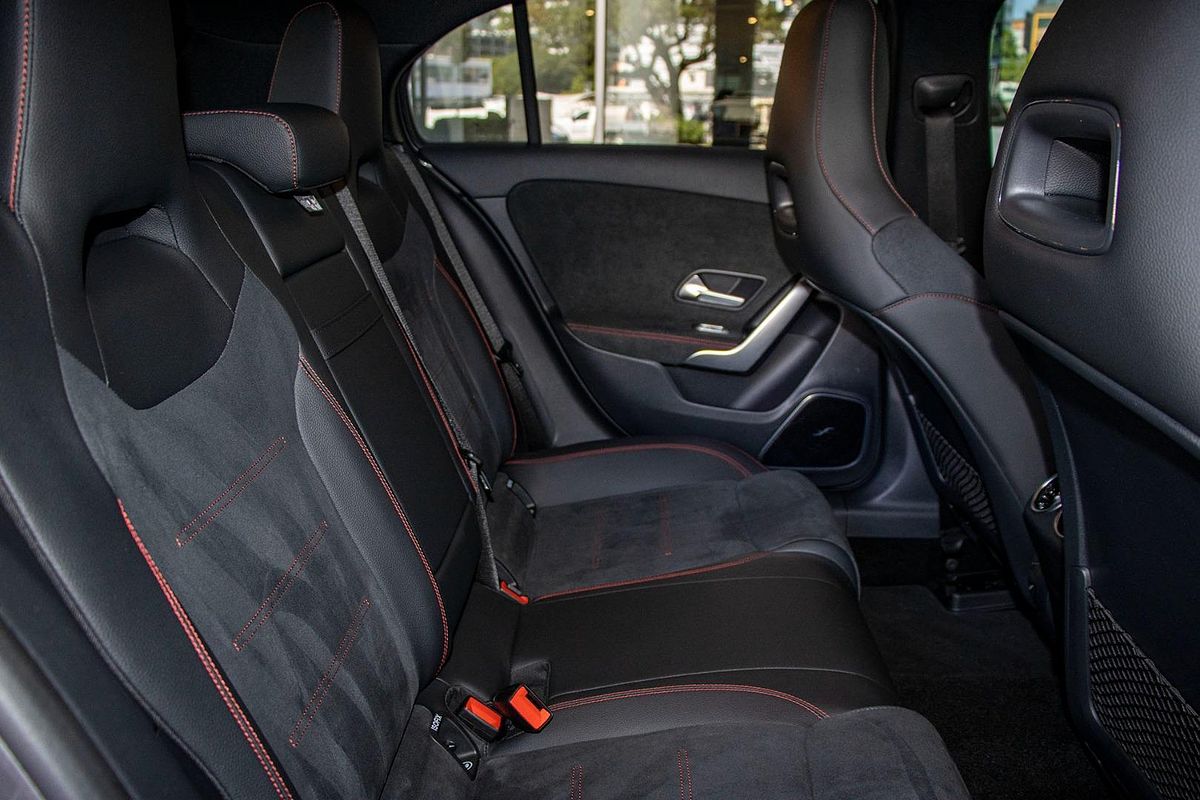 W177 804+054MY A200 Hatch 5dr DCT 7sp 1.3T