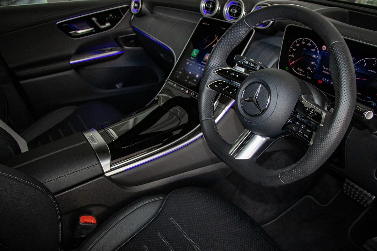 X254 805+055MY GLC300 WAG 9G 9 sp 2.0T/17kW