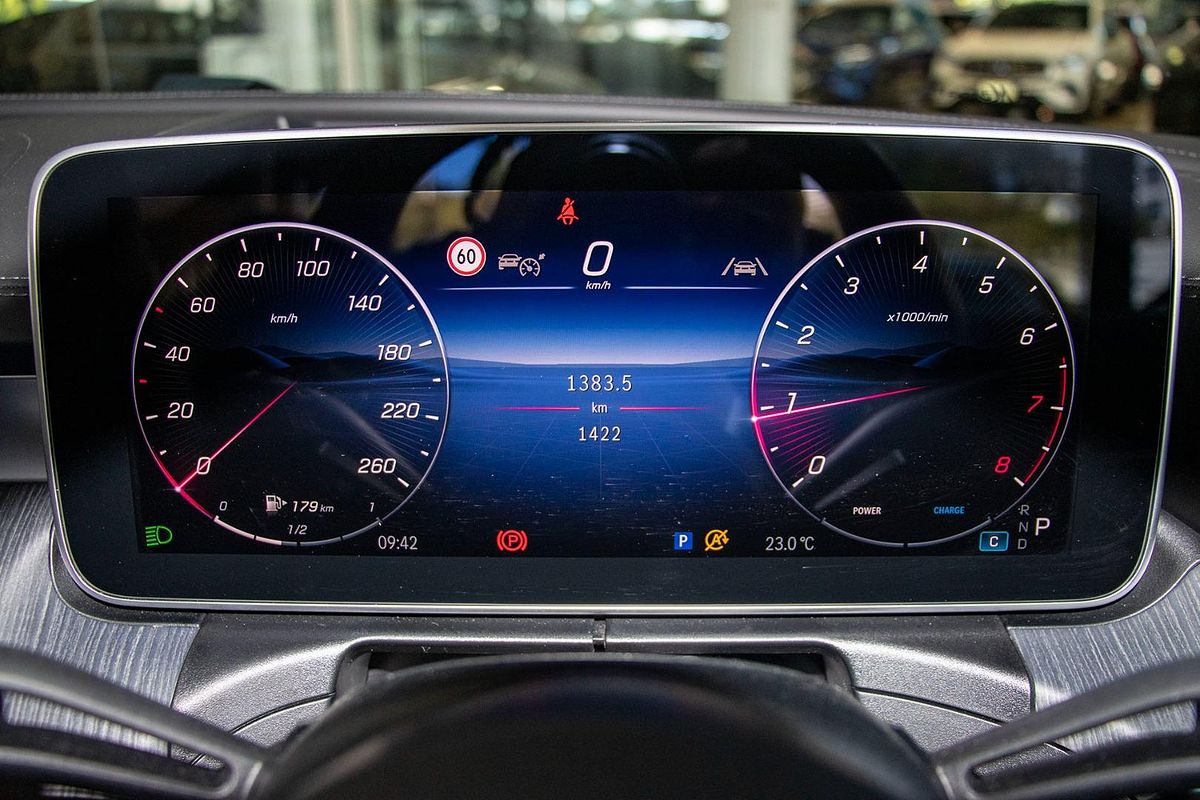 A236 805MY CLE300 CAB 2dr 9G 9 sp 2.0T/17kW