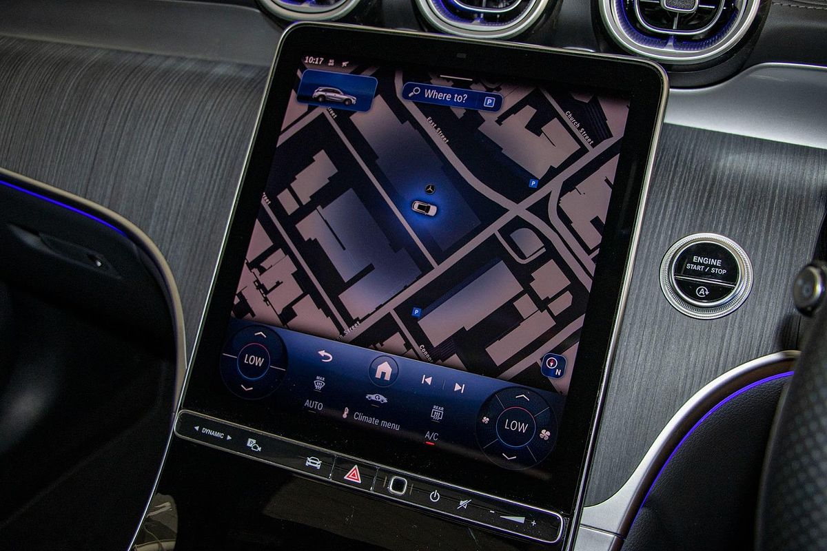 X254 805+055MY GLC300 WAG 9G 9 sp 2.0T/17kW