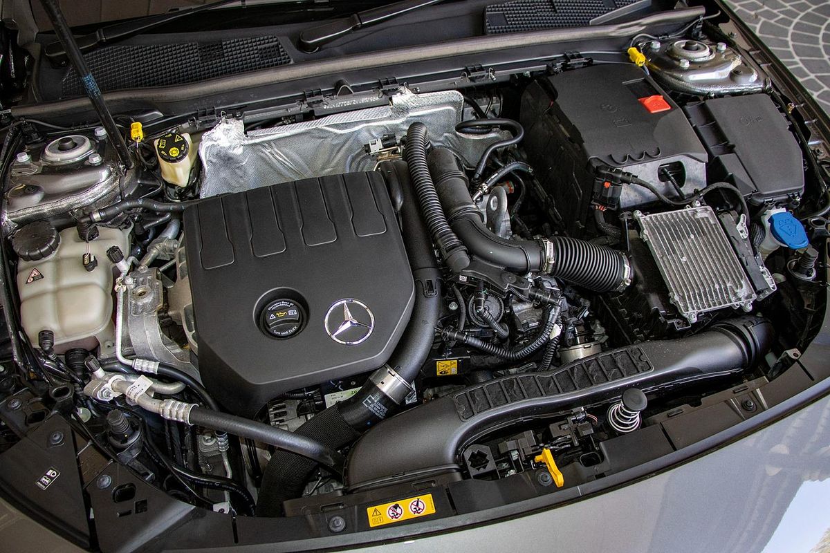 W177 804+054MY A200 Hatch 5dr DCT 7sp 1.3T