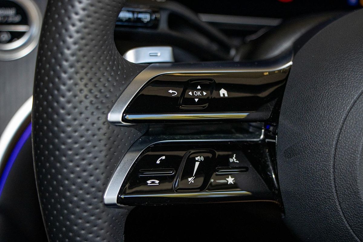 X254 805+055MY GLC300 WAG 9G 9 sp 2.0T/17kW