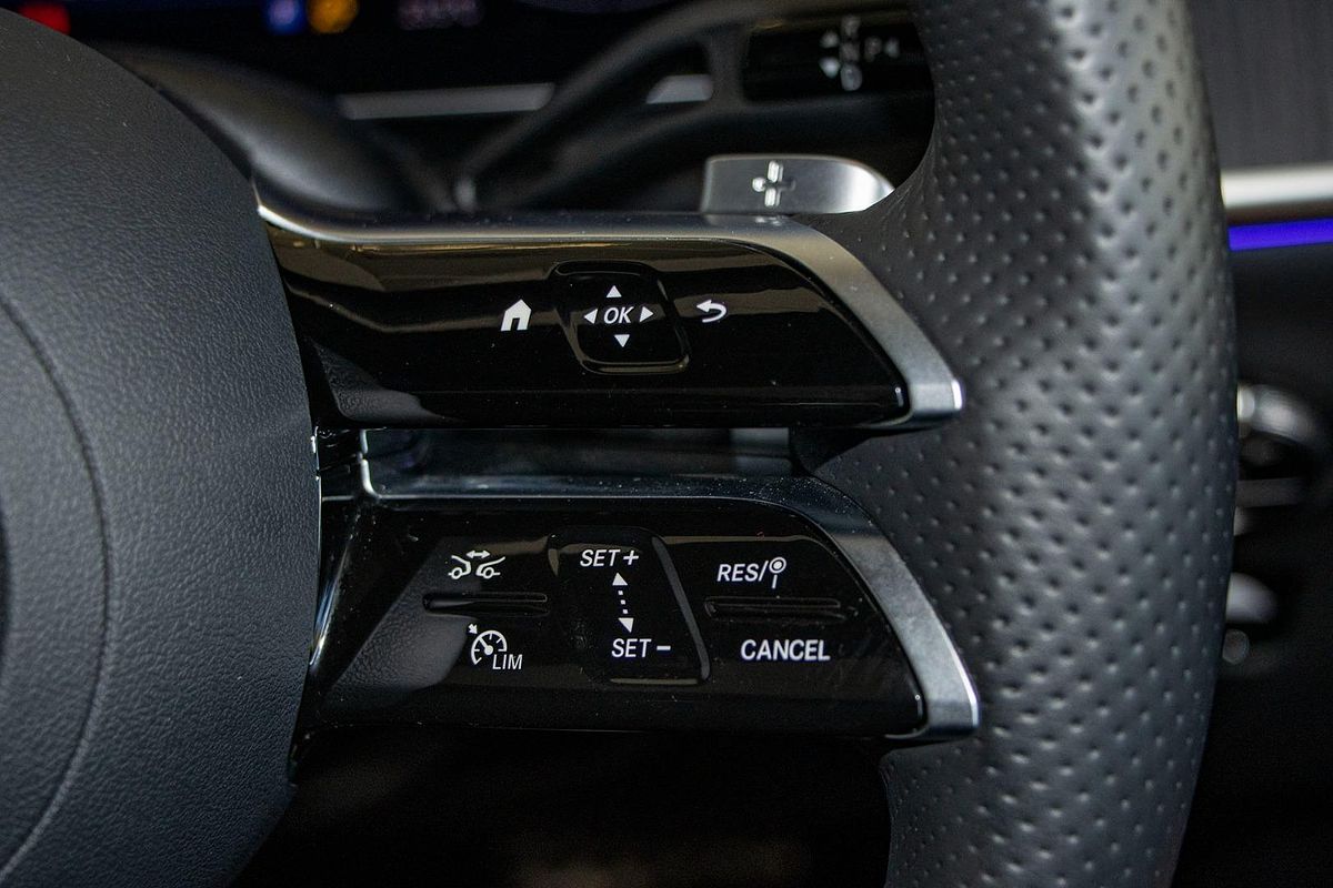 X254 805+055MY GLC300 WAG 9G 9 sp 2.0T/17kW