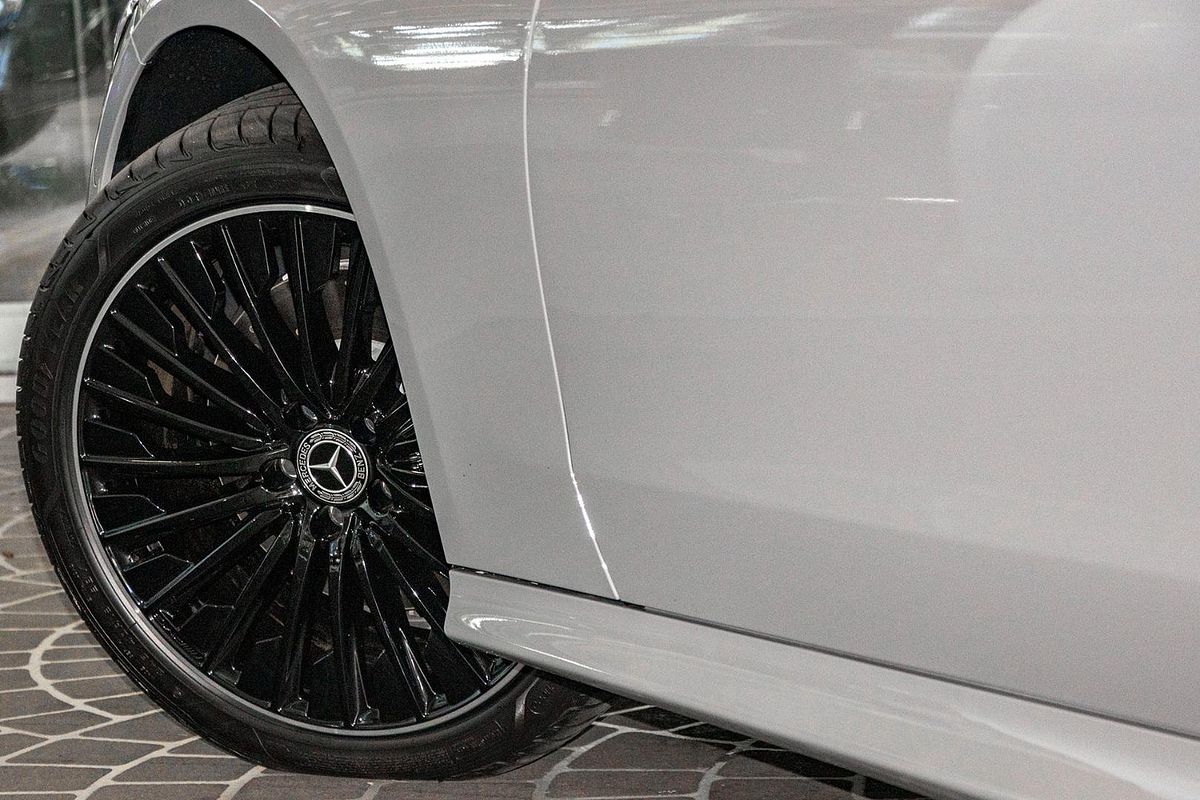 A236 805MY CLE300 CAB 2dr 9G 9 sp 2.0T/17kW