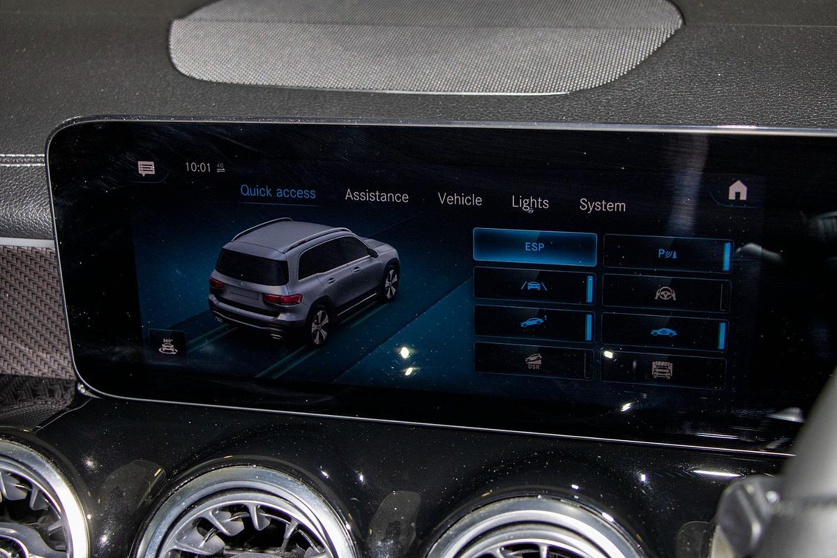 X247 801+051MY GLB250 WAG DUAL 8sp 2.0T