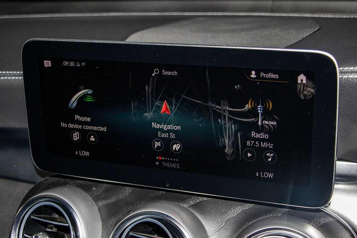 C253 802MY GLC300 CPE 5dr 9G 9 sp 2.0T