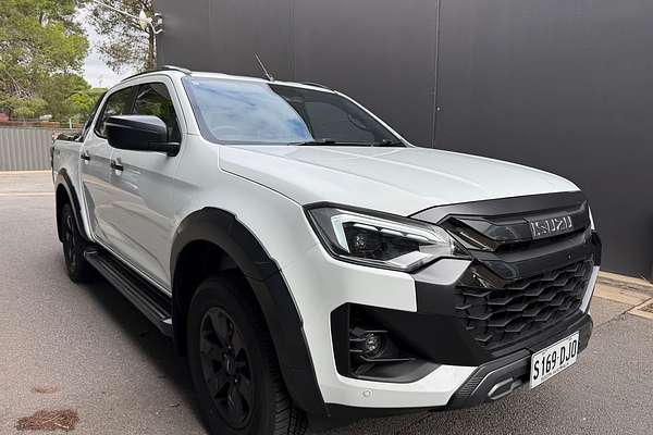 2025 Isuzu D-MAX X-TERRAIN 4X4