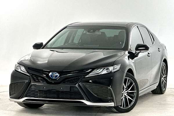 2023 Toyota Camry SL AXVH70R
