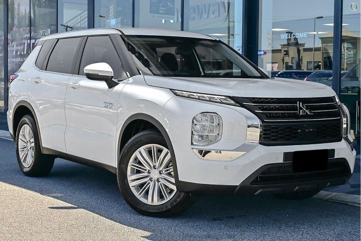 2024 Mitsubishi Outlander