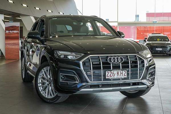 2023 Audi Q5 40 TDI Sport FY