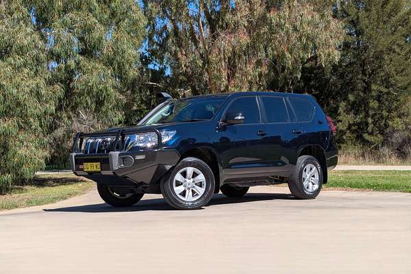 2022 Toyota Landcruiser Prado GX GDJ150R