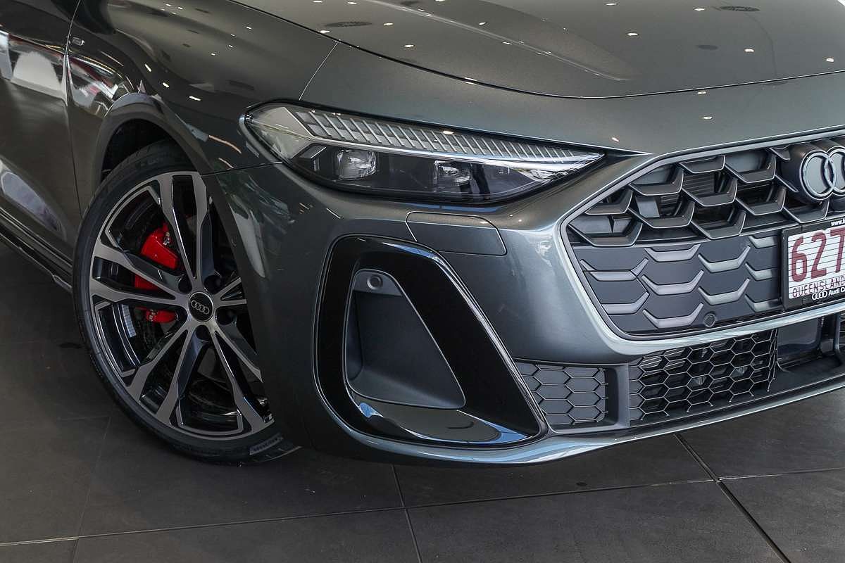 2025 Audi A5 e-hybrid S-Line B10