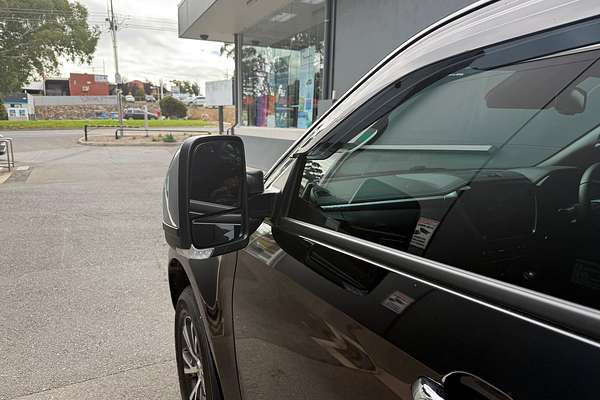 2025 Isuzu D-MAX LS-U+ 4X4 thumb-4