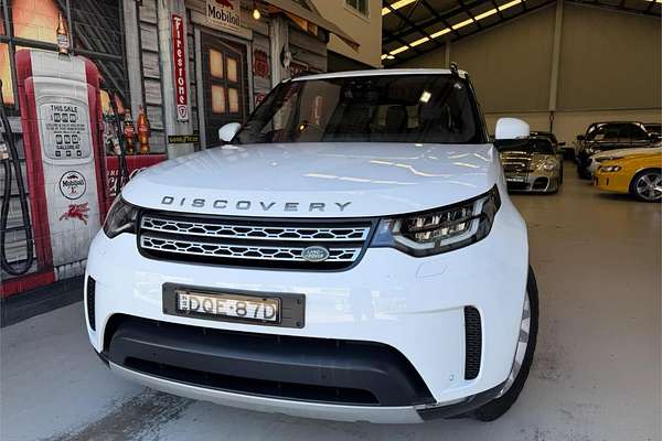 2017 Land Rover Discovery TD6 HSE Series 5