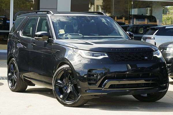 2025 Land Rover Discovery D350 Dynamic SE Series 5