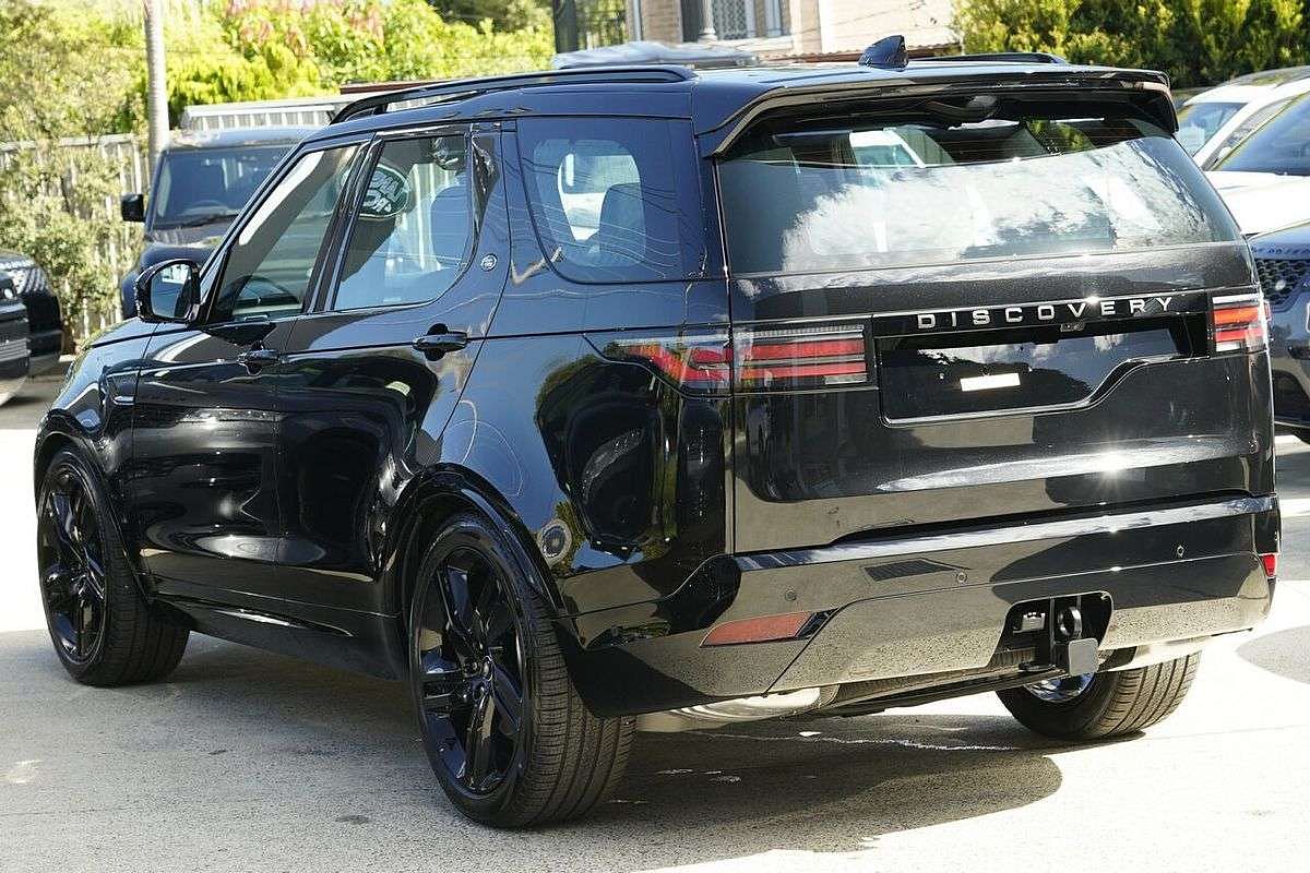 2025 Land Rover Discovery D350 Dynamic SE Series 5