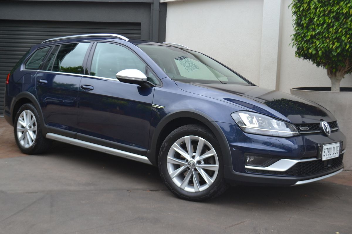 2016 Volkswagen Golf Alltrack 132TSI 7