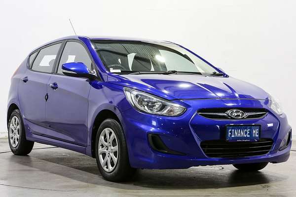 2013 Hyundai Accent Active RB2