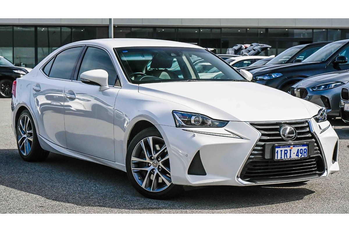 2018 Lexus IS IS300 Luxury ASE30R