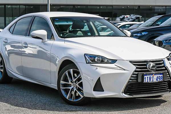 2018 Lexus IS IS300 Luxury ASE30R