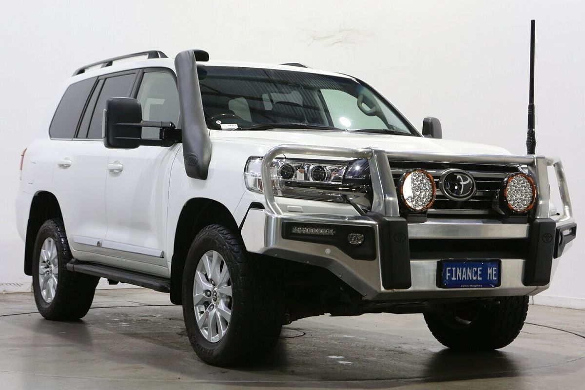 2019 Toyota Landcruiser Sahara VDJ200R