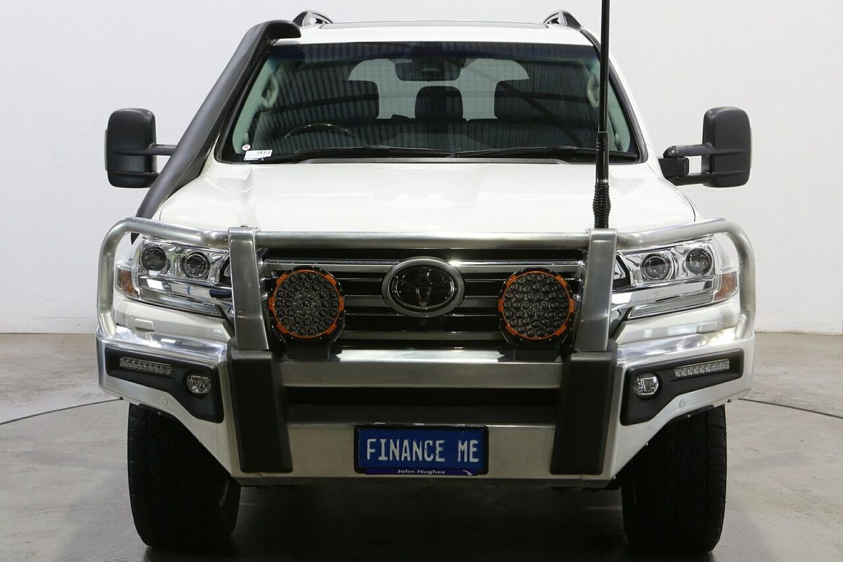 2019 Toyota Landcruiser Sahara VDJ200R