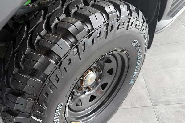 2022 Isuzu MU-X LS-T thumb-4