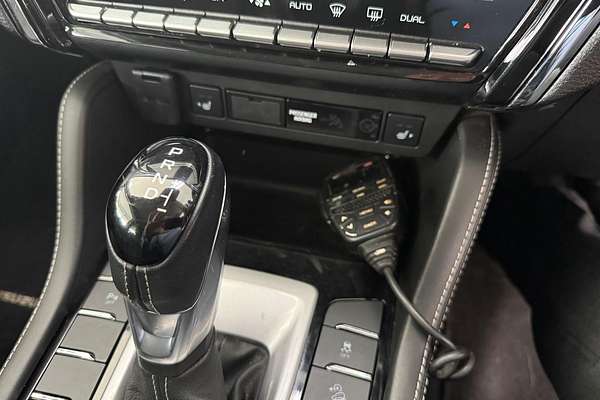 2022 Isuzu MU-X LS-T thumb-10