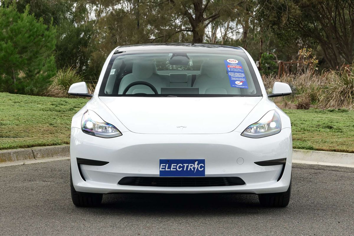 2022 Tesla Model 3 Rear-Wheel Drive