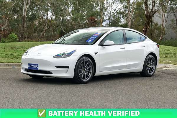 2022 Tesla Model 3 Rear-Wheel Drive