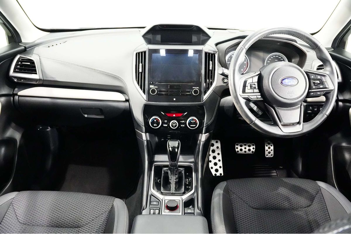 2022 Subaru Forester 2.5i Premium S5