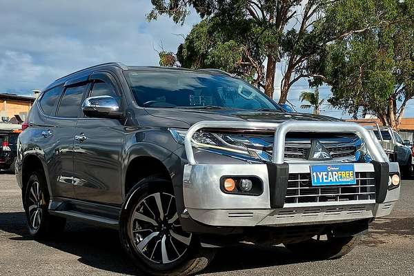 2016 Mitsubishi Pajero Sport GLS QE