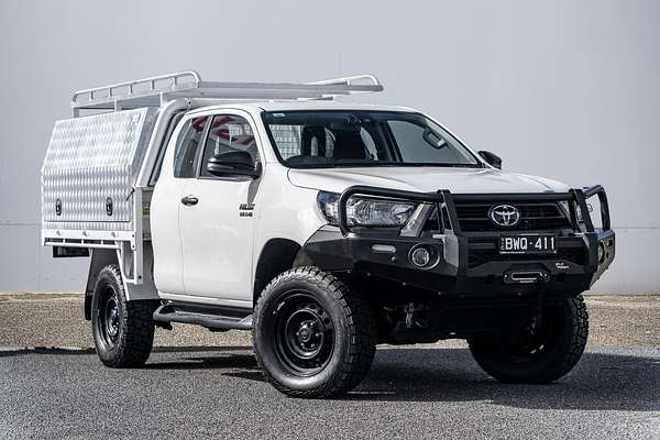 2021 Toyota Hilux SR GUN126R