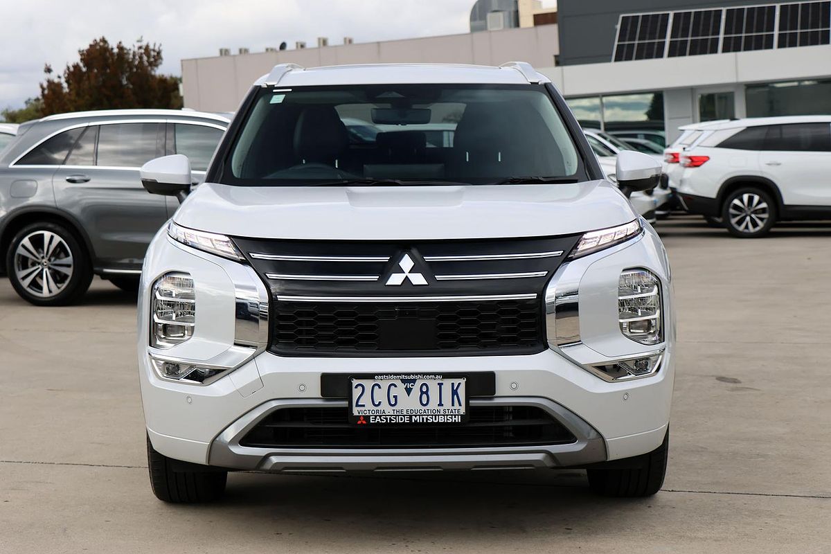 2025 Mitsubishi Outlander Exceed ZM