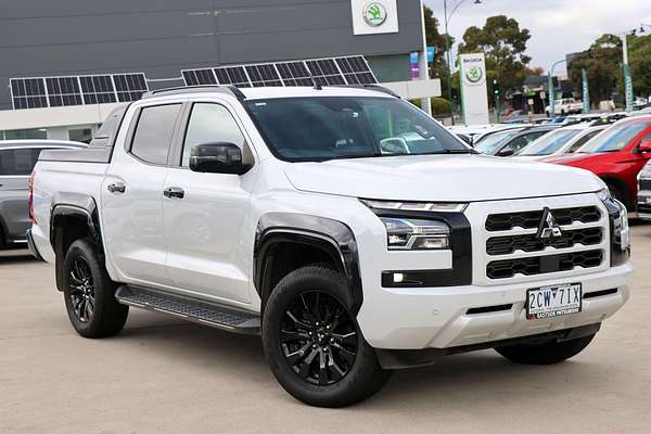 2025 Mitsubishi Triton GSR MV 4X4