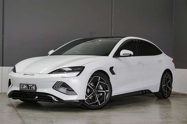 2023 BYD SEAL Premium