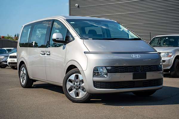 2026 Hyundai STARIA US4.V3