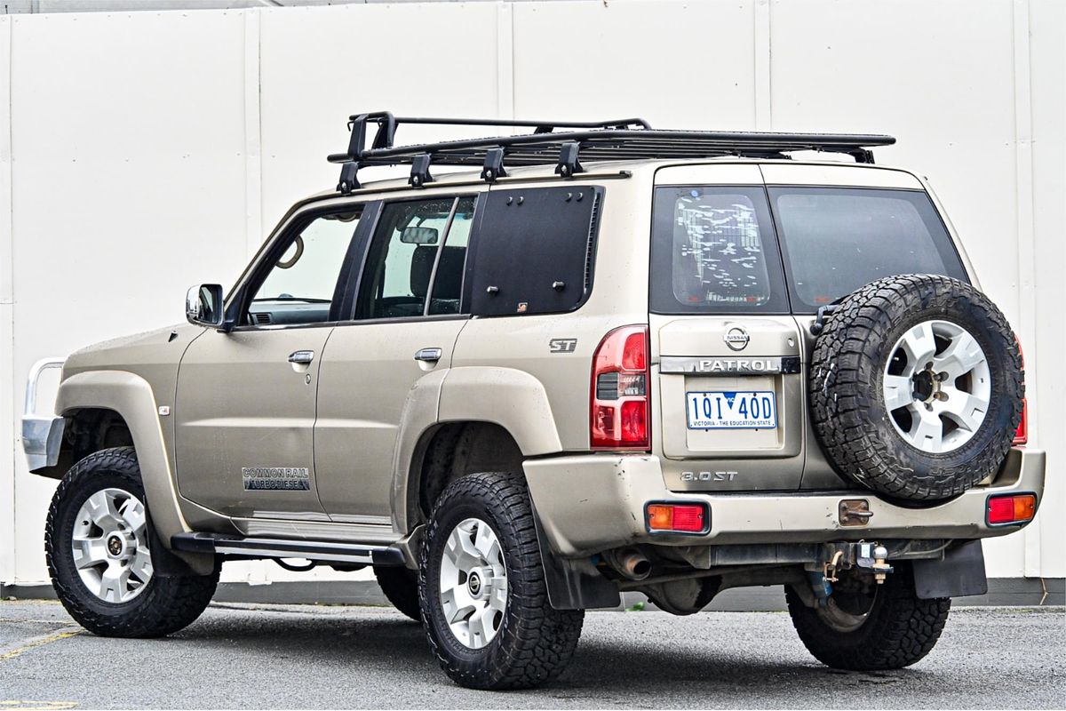 2011 Nissan Patrol ST GU 7